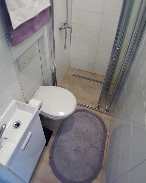 Hoc Loco Split Apartment Bagian luar foto
